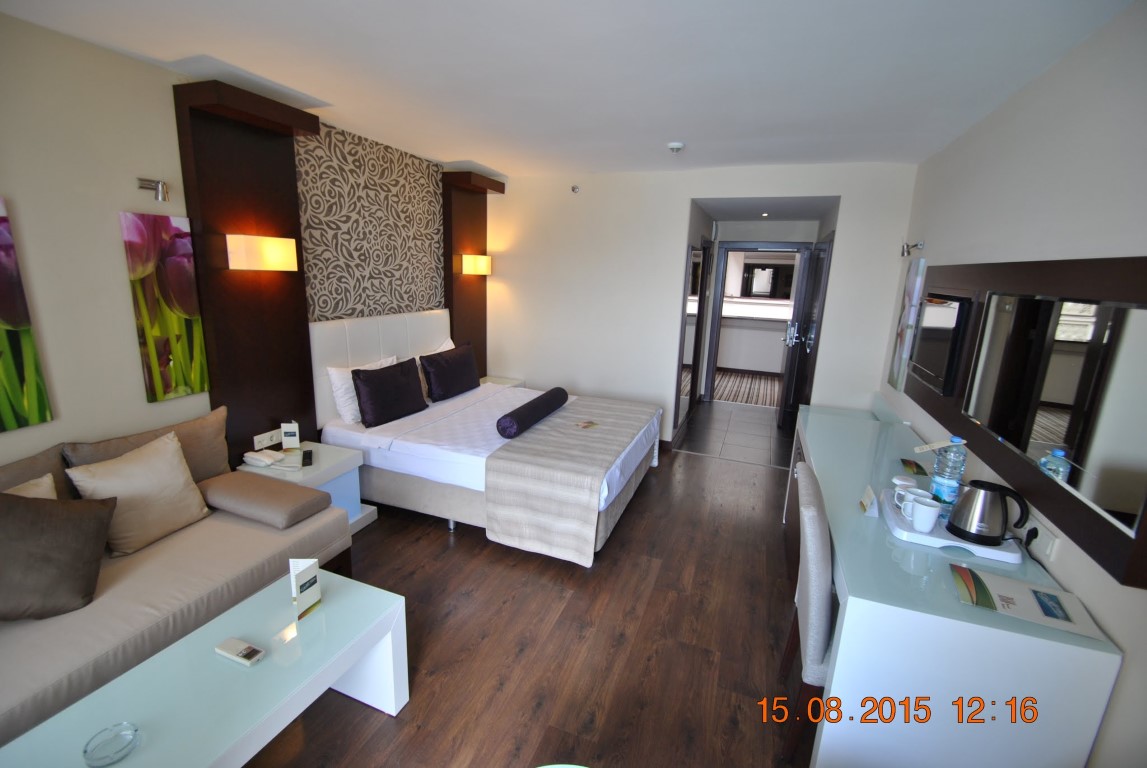 imagini hotel TUSAN BEACH KUSADASI